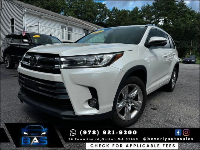 2017 TOYOTA Highlander
