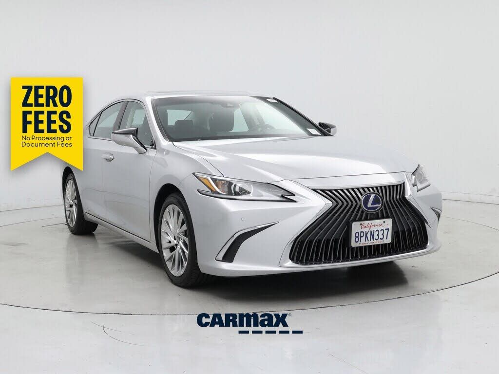 2019 LEXUS ES
