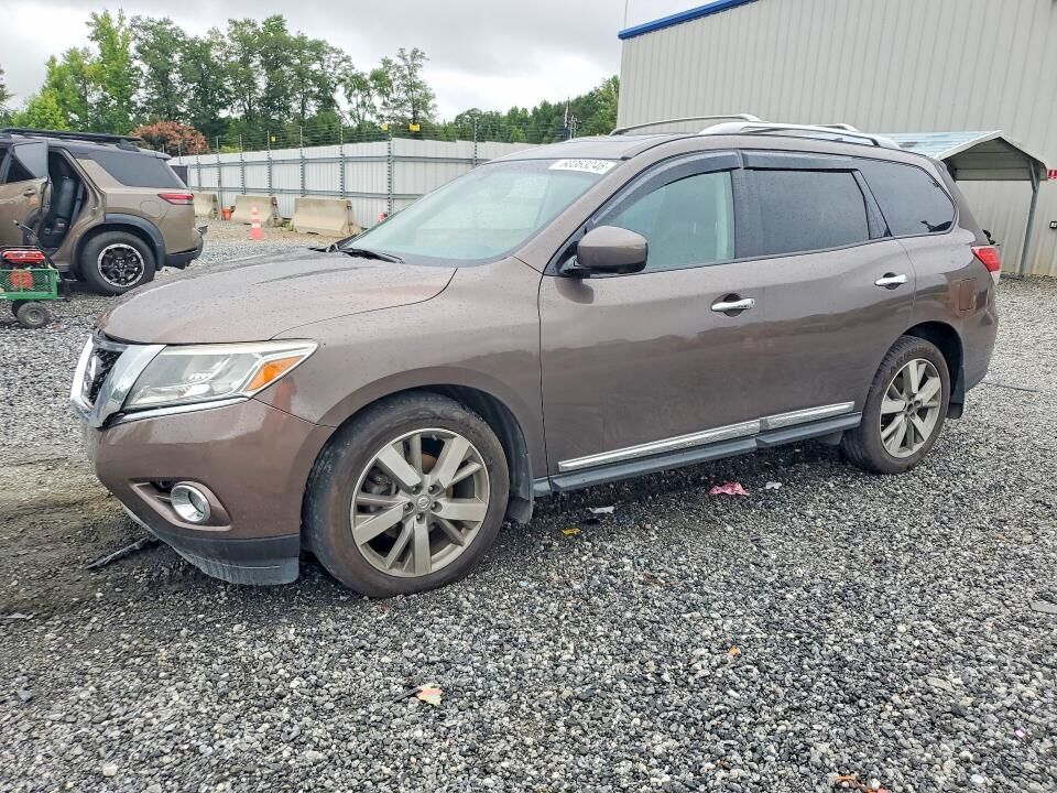 2015 NISSAN Pathfinder