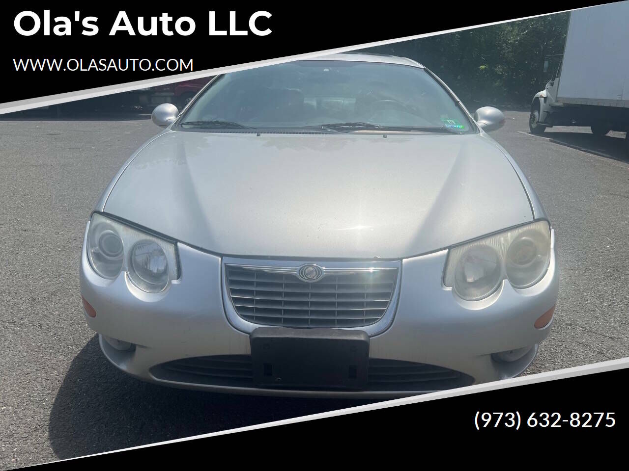 2002 CHRYSLER 300