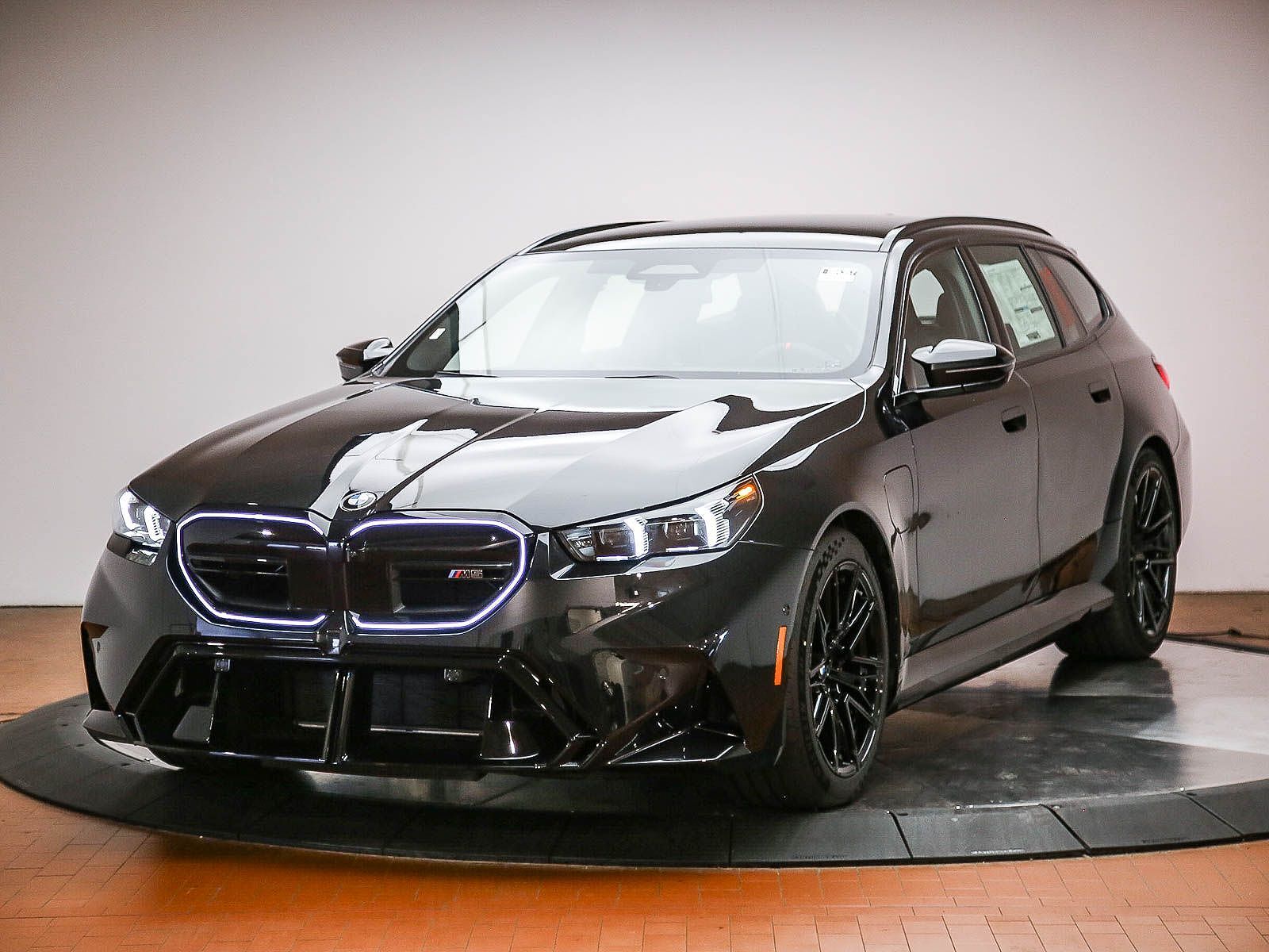 2027 BMW M5