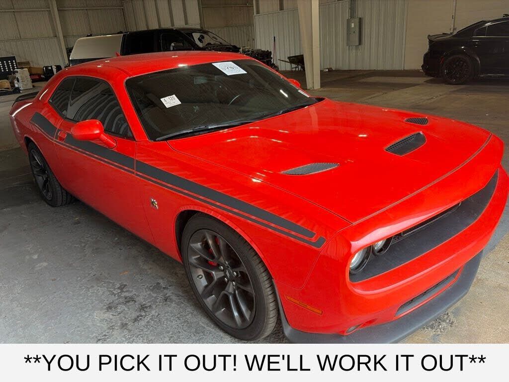 2021 DODGE Challenger