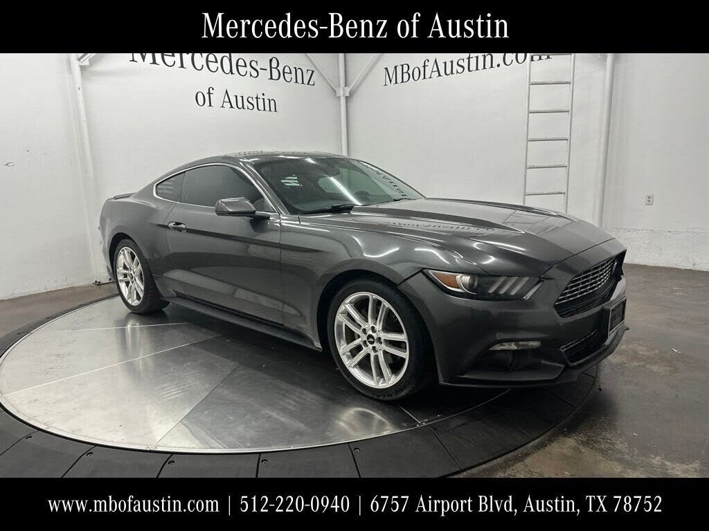 2017 FORD Mustang