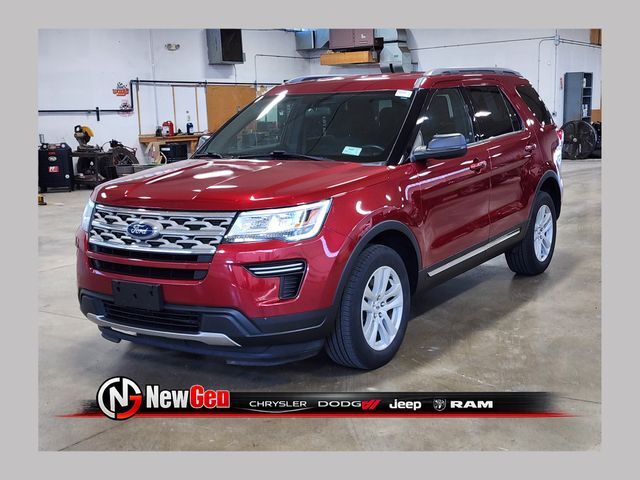 2018 FORD Explorer