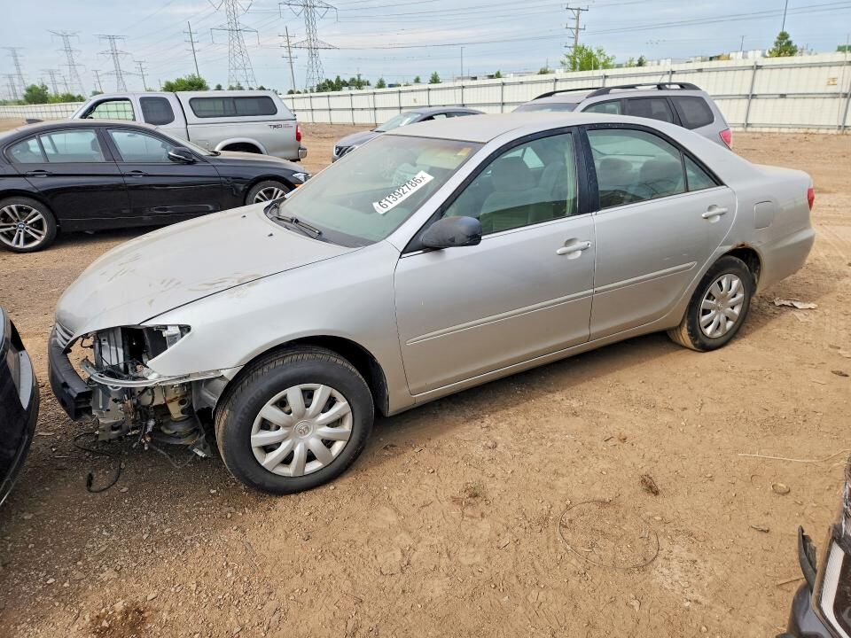 2005 TOYOTA Camry