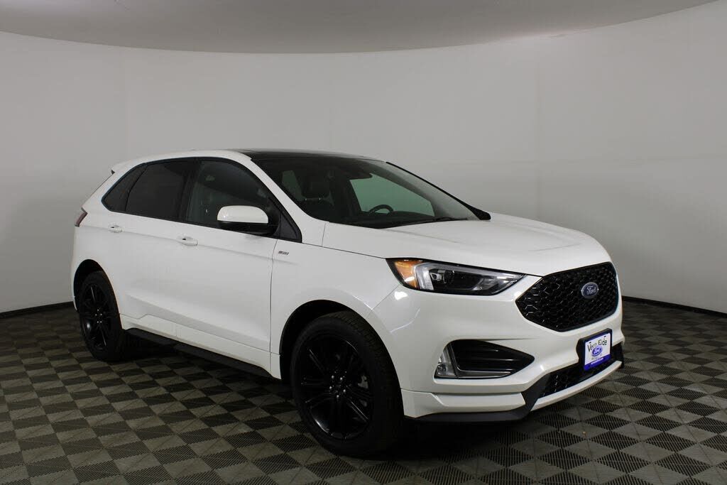 2023 FORD Edge