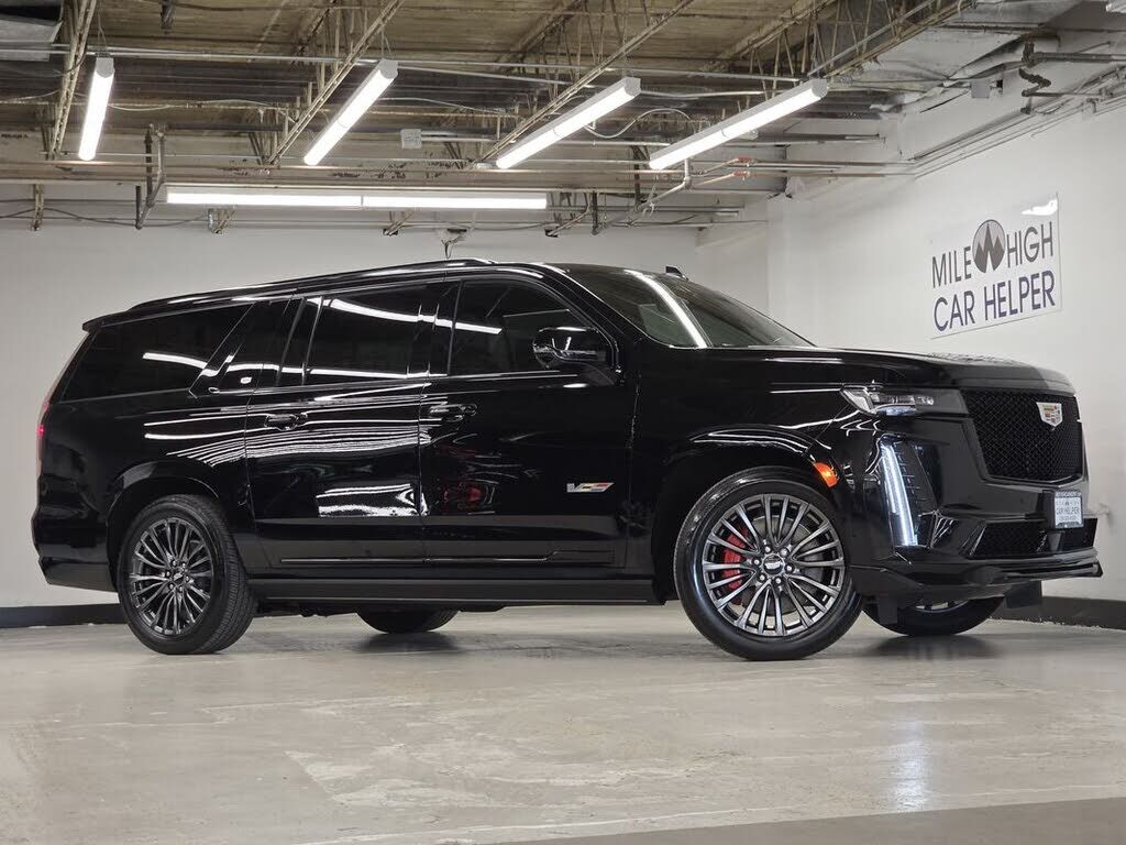 2023 CADILLAC Escalade ESV