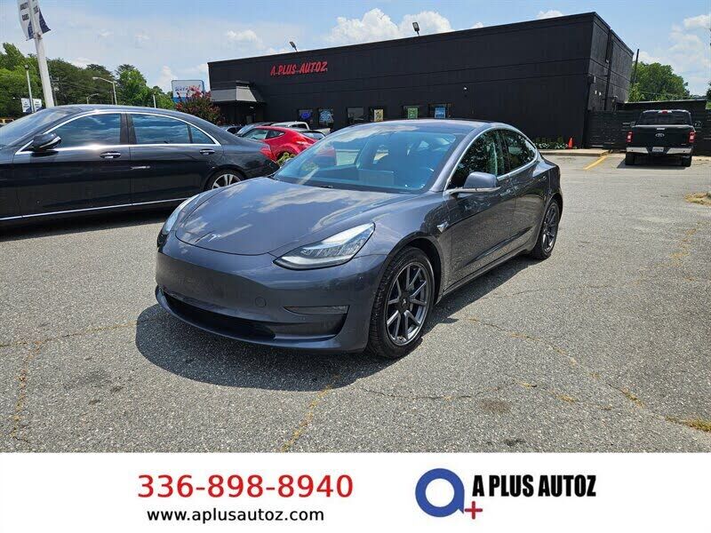2018 TESLA Model 3