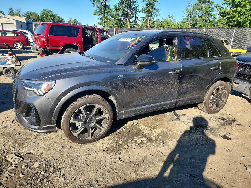2025 AUDI Q3