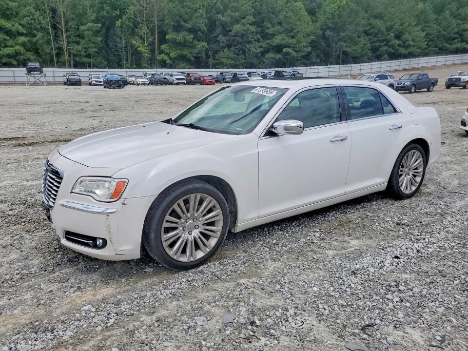 2013 CHRYSLER 300