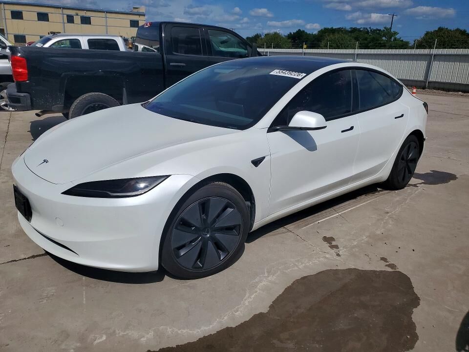 2025 TESLA Model 3