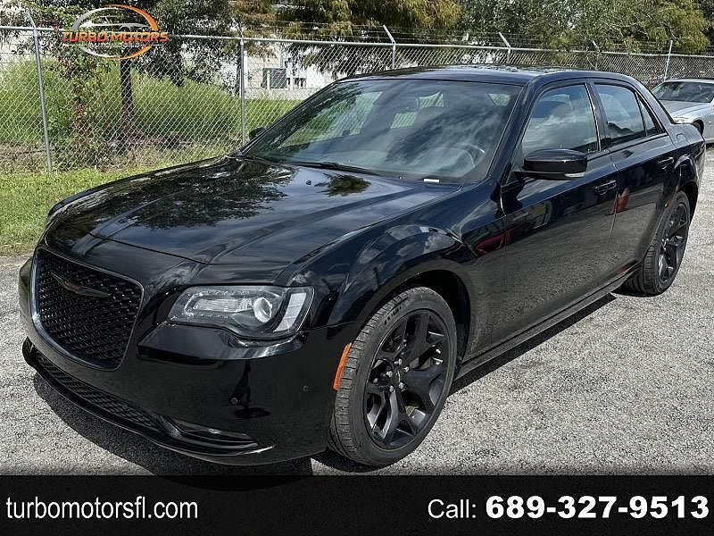 2022 CHRYSLER 300