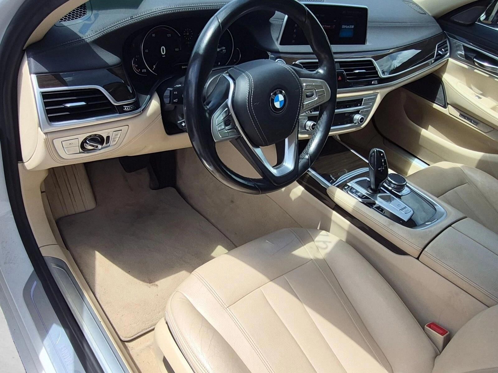 2018 BMW 740i