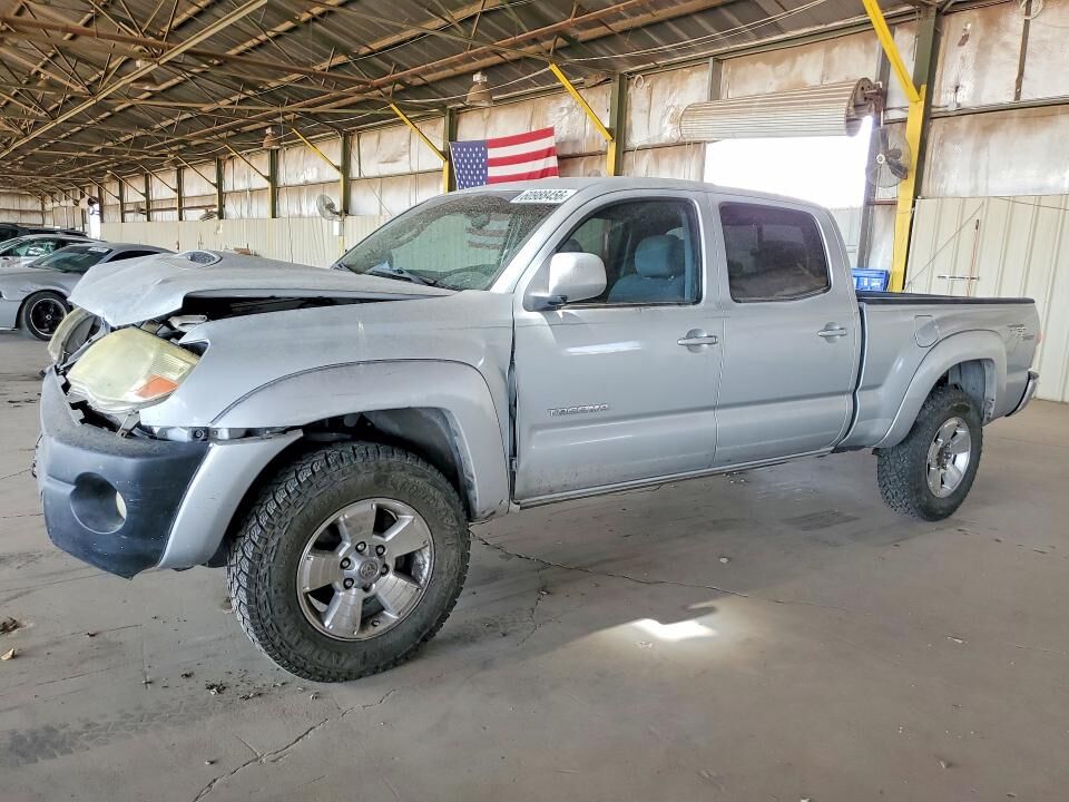 2005 TOYOTA Tacoma
