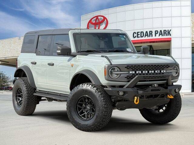 2023 FORD Bronco