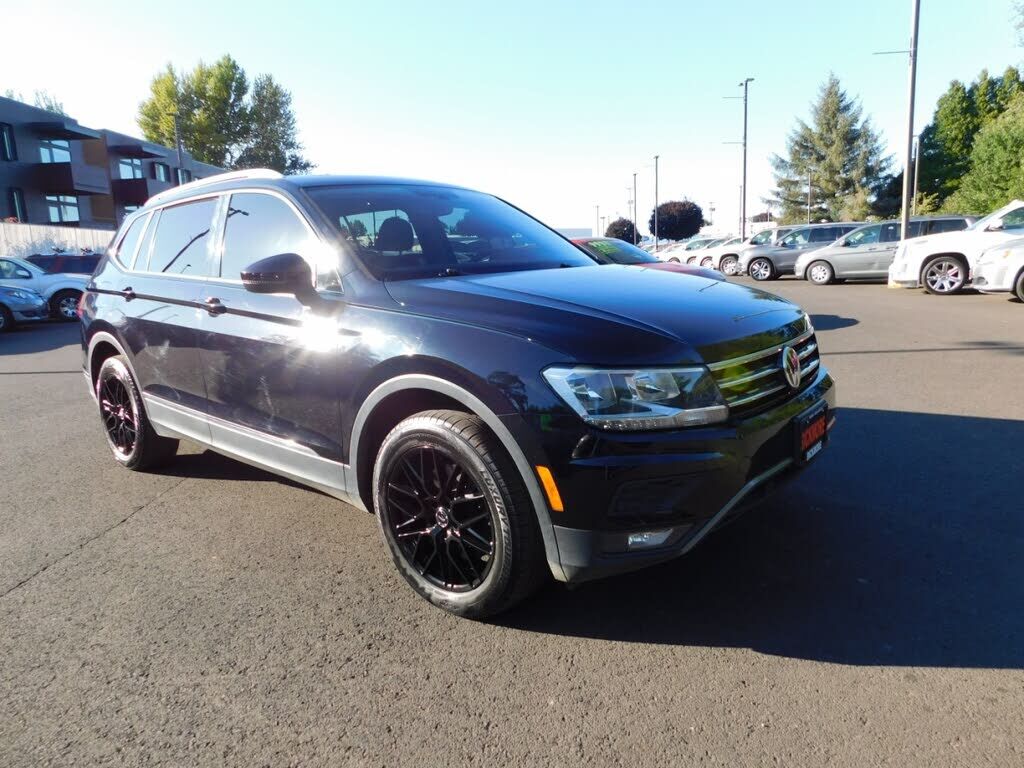 2019 VOLKSWAGEN Tiguan