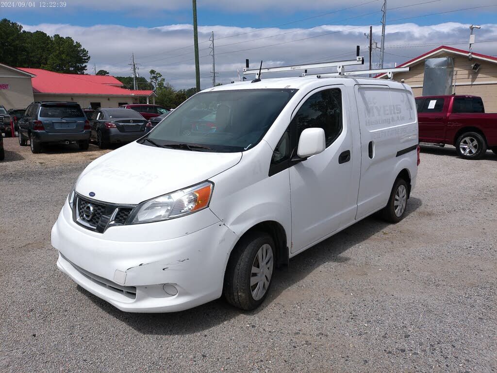 2015 NISSAN NV200
