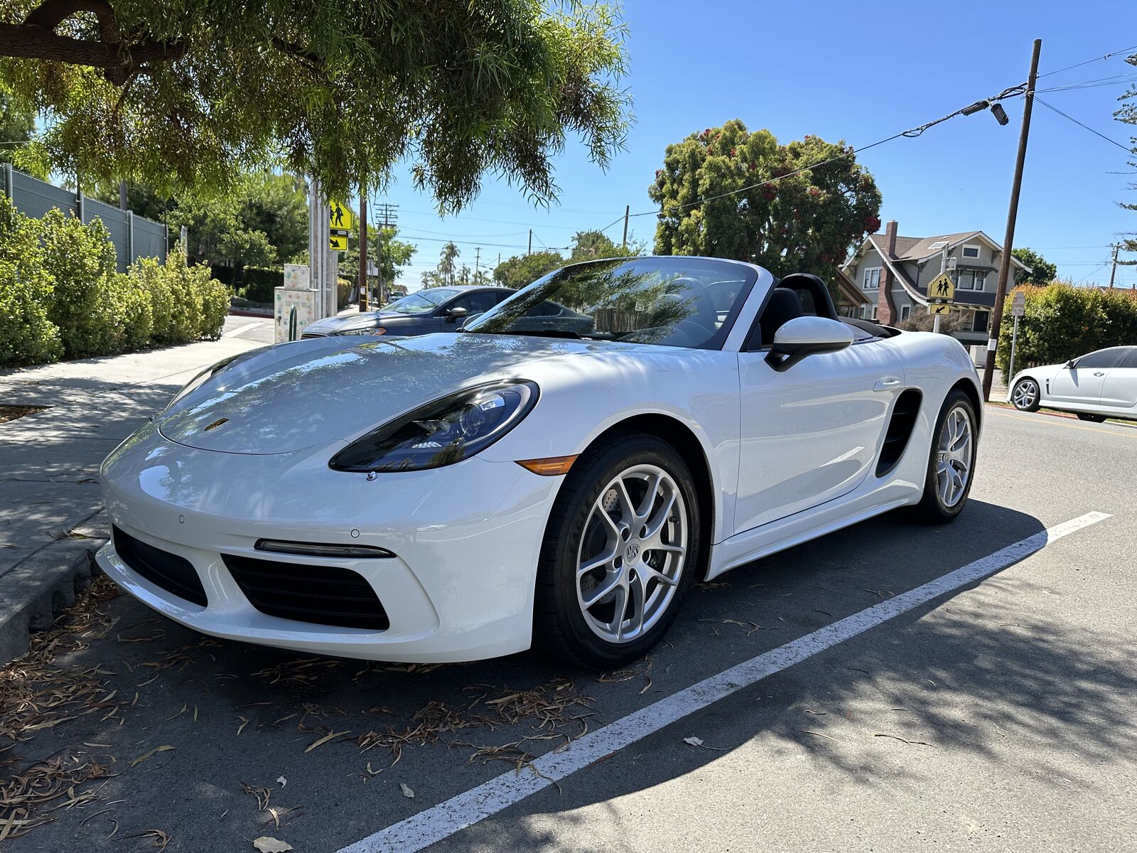 2023 PORSCHE 718