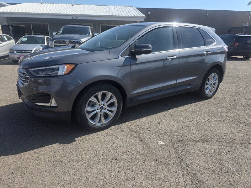 2022 FORD Edge
