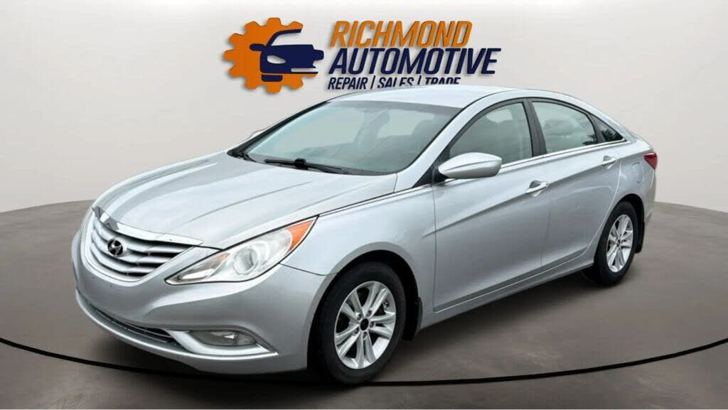2013 HYUNDAI Sonata