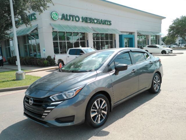 2023 NISSAN Versa