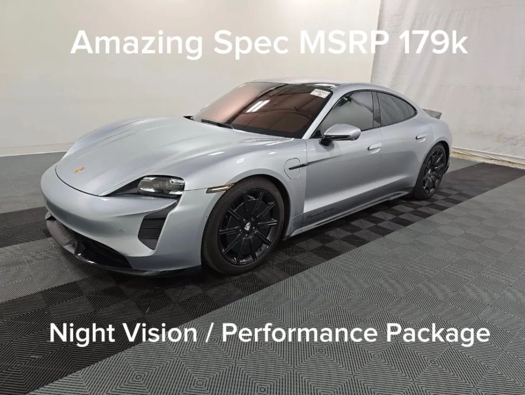 2020 PORSCHE Taycan