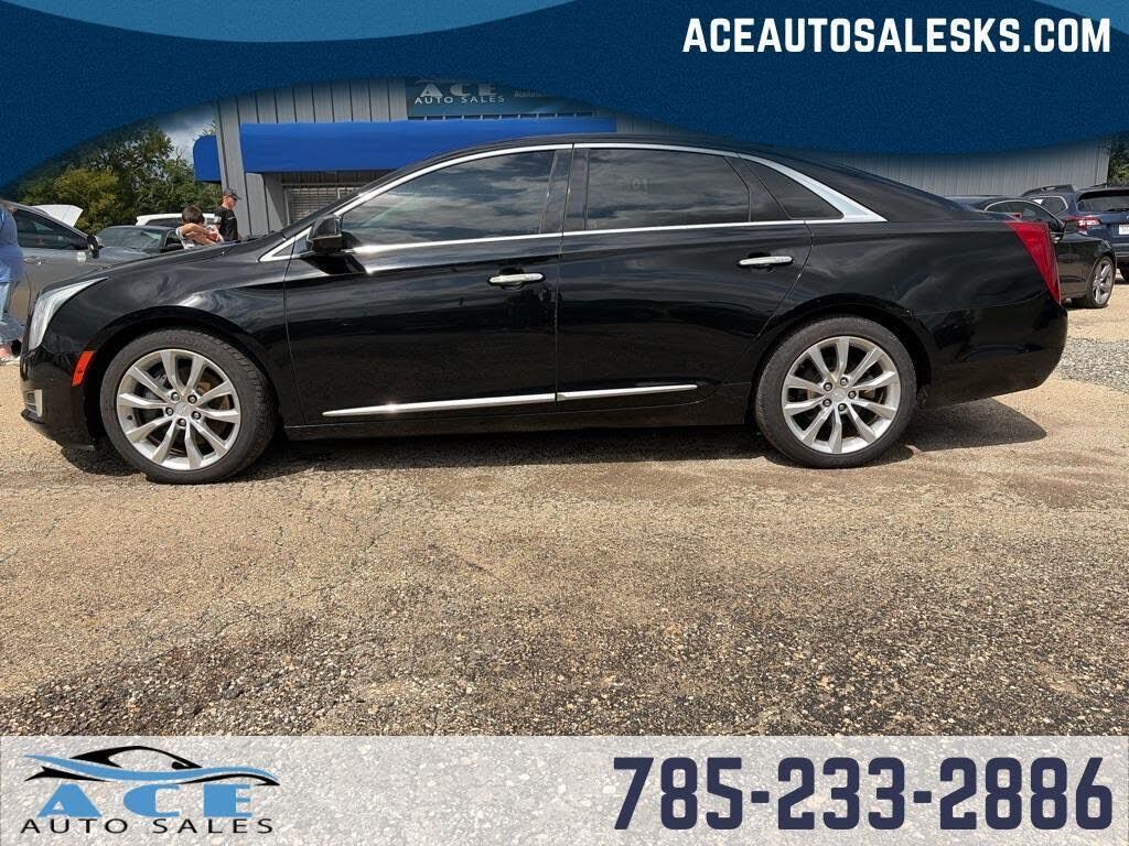 2017 CADILLAC XTS