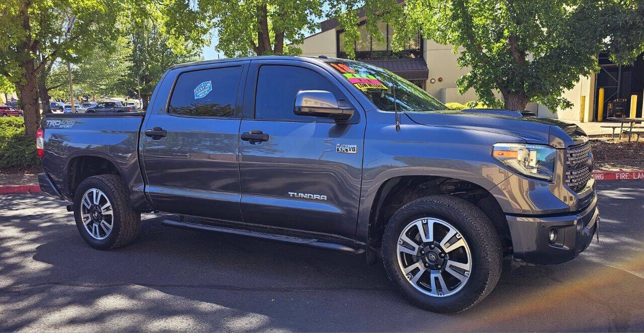 2018 TOYOTA Tundra