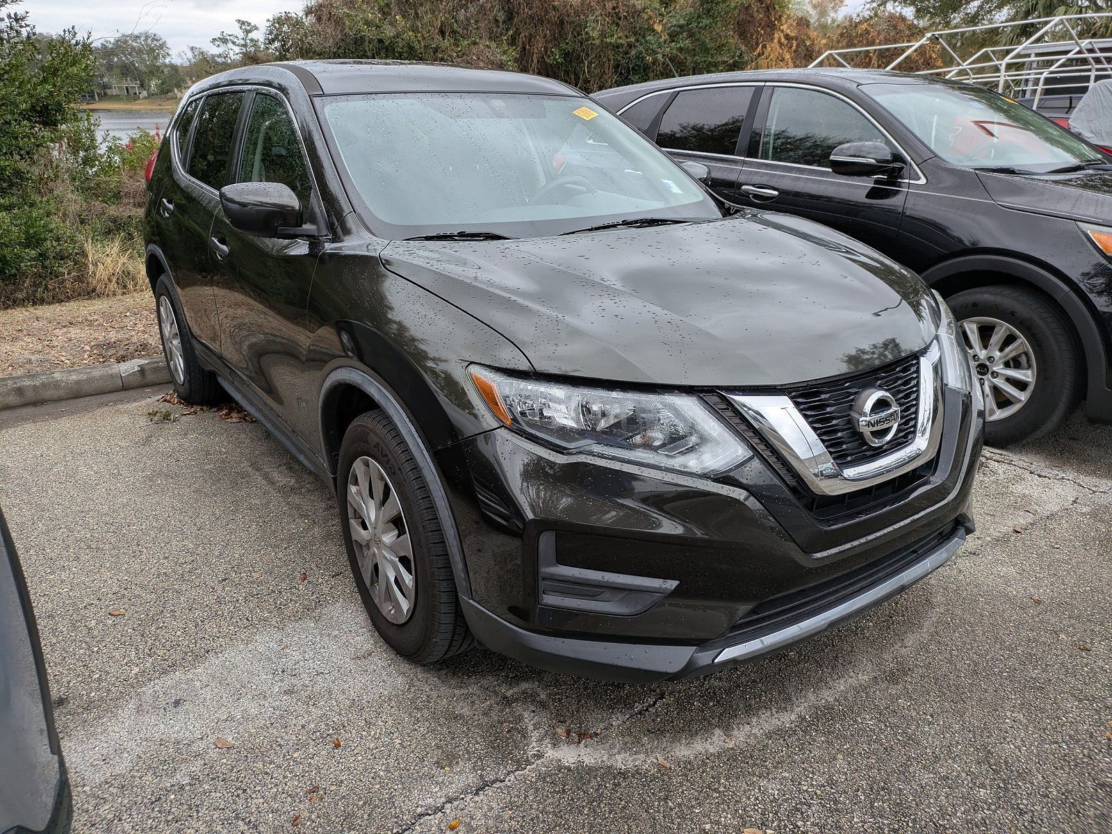 2017 NISSAN Rogue