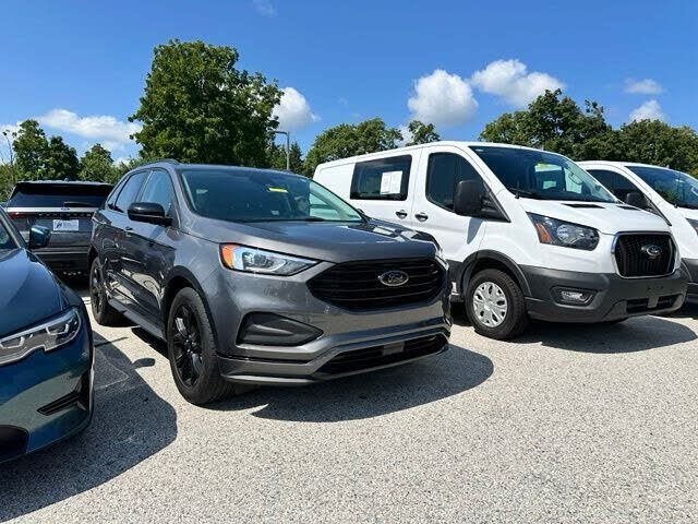 2022 FORD Edge