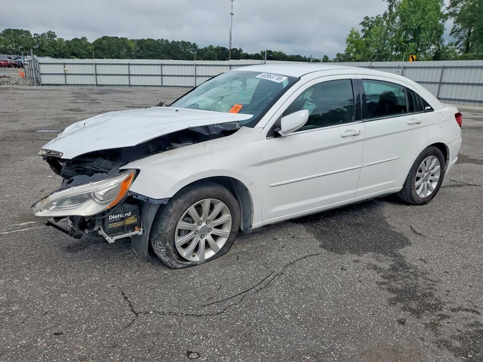 2014 CHRYSLER 200