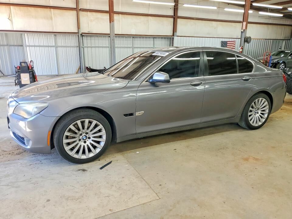 2012 BMW 7 Series