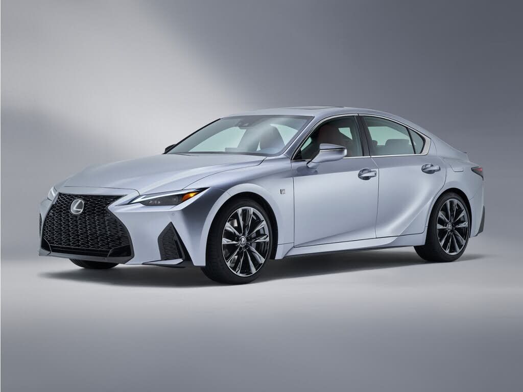 2022 LEXUS IS