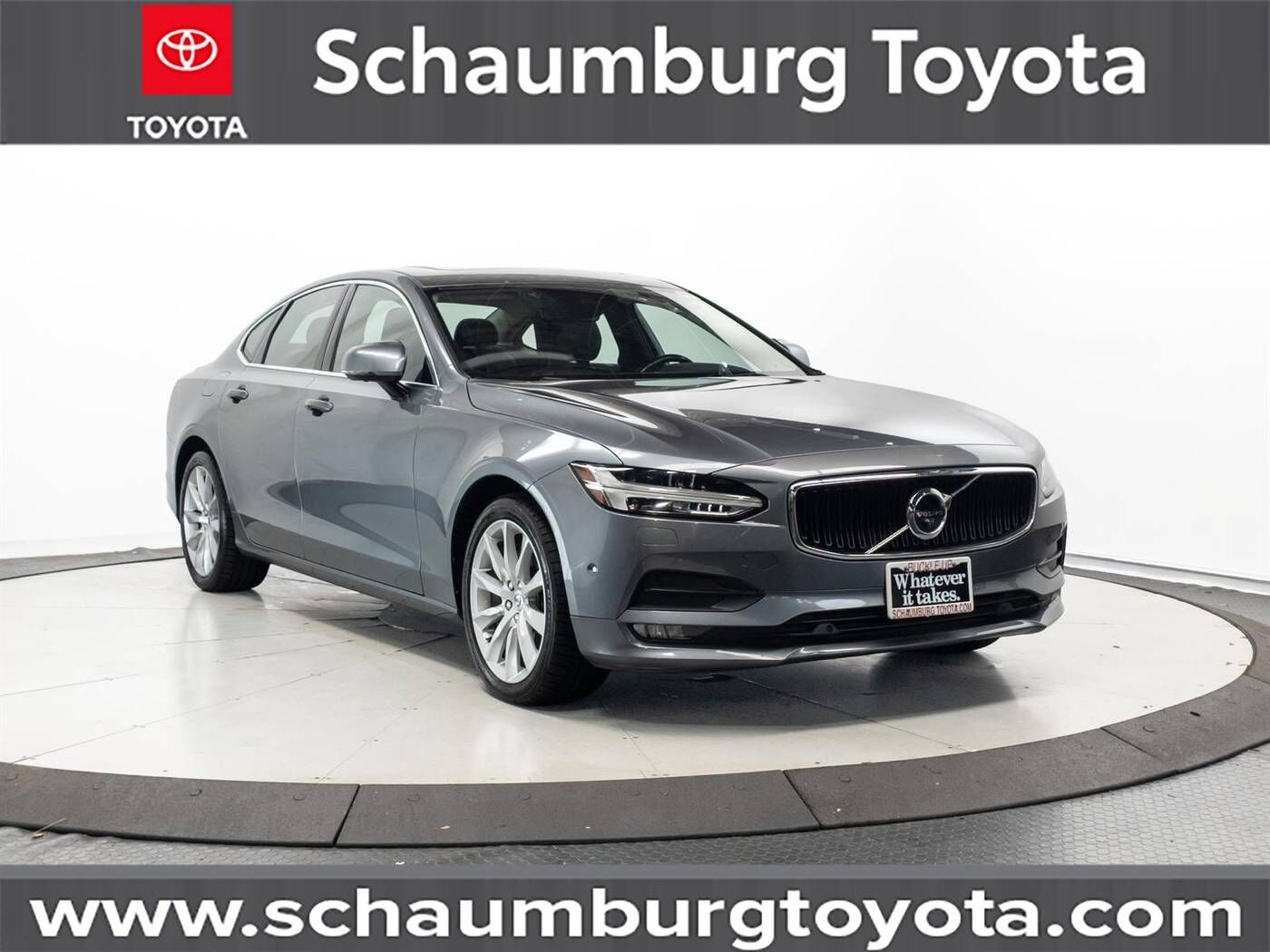 2017 VOLVO S90