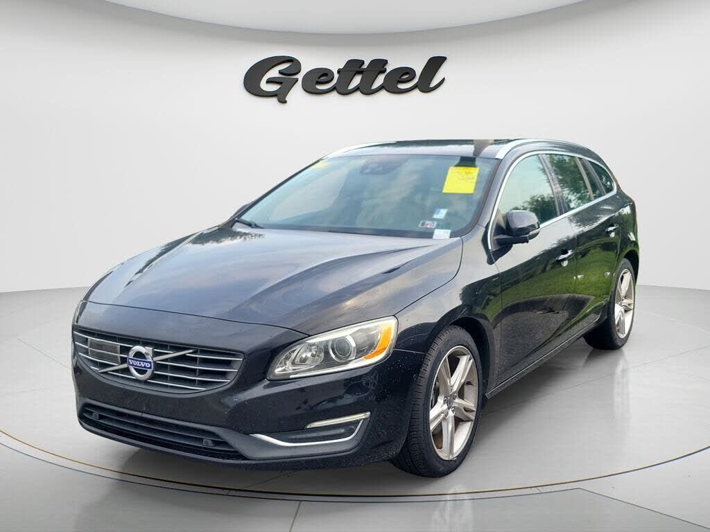 2016 VOLVO V60