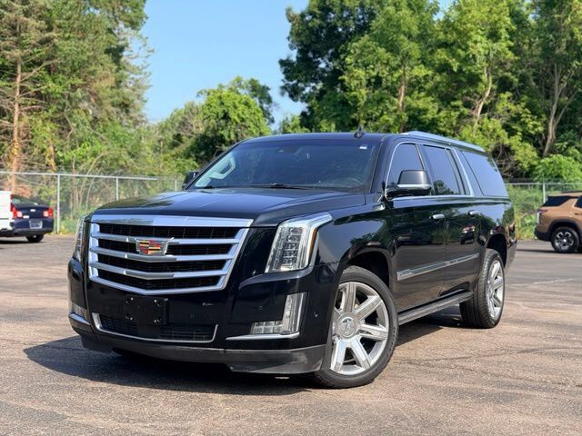 2018 CADILLAC Escalade ESV