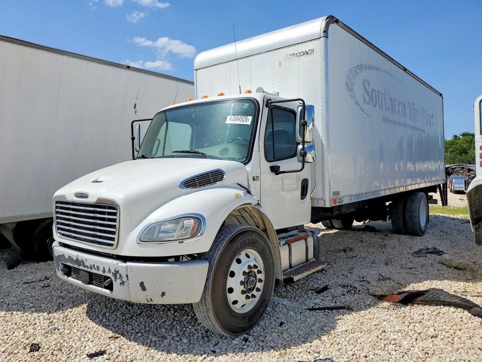 2017 FREIGHTLINER M2