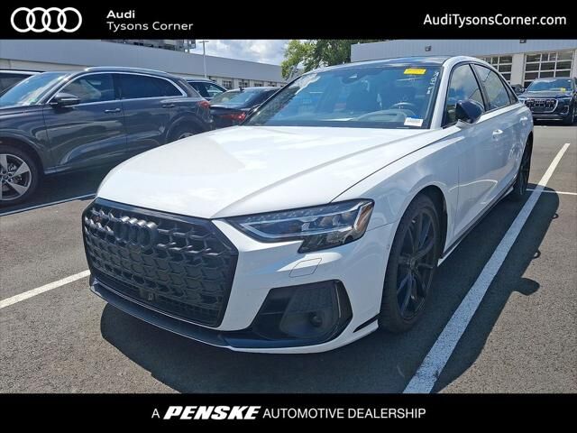 2023 AUDI S8