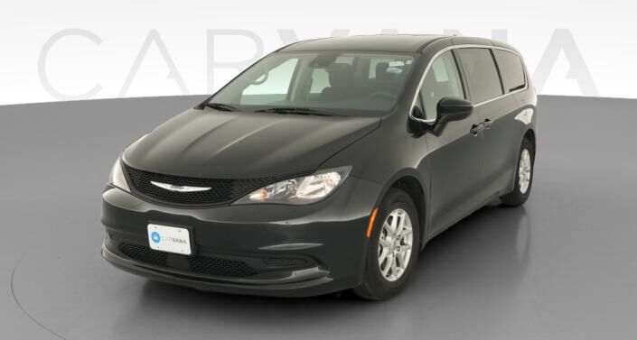 2023 CHRYSLER Voyager