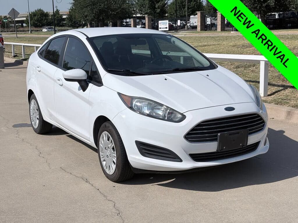 2017 FORD Fiesta