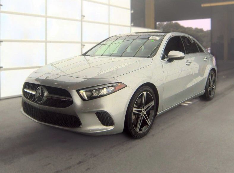 2022 MERCEDES-BENZ A-Class