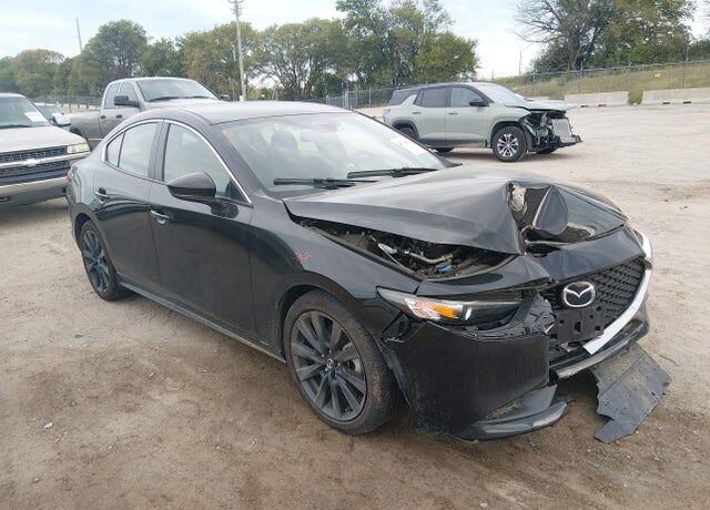 2024 MAZDA Mazda3