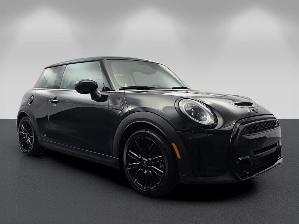 2024 MINI Hardtop