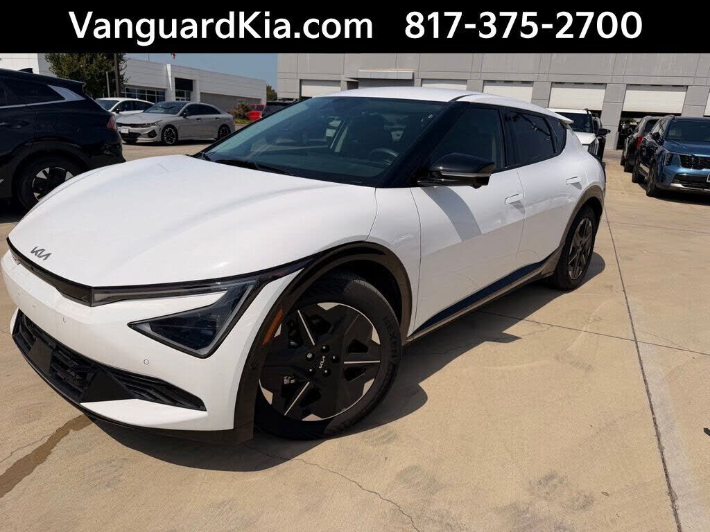 2025 KIA EV6