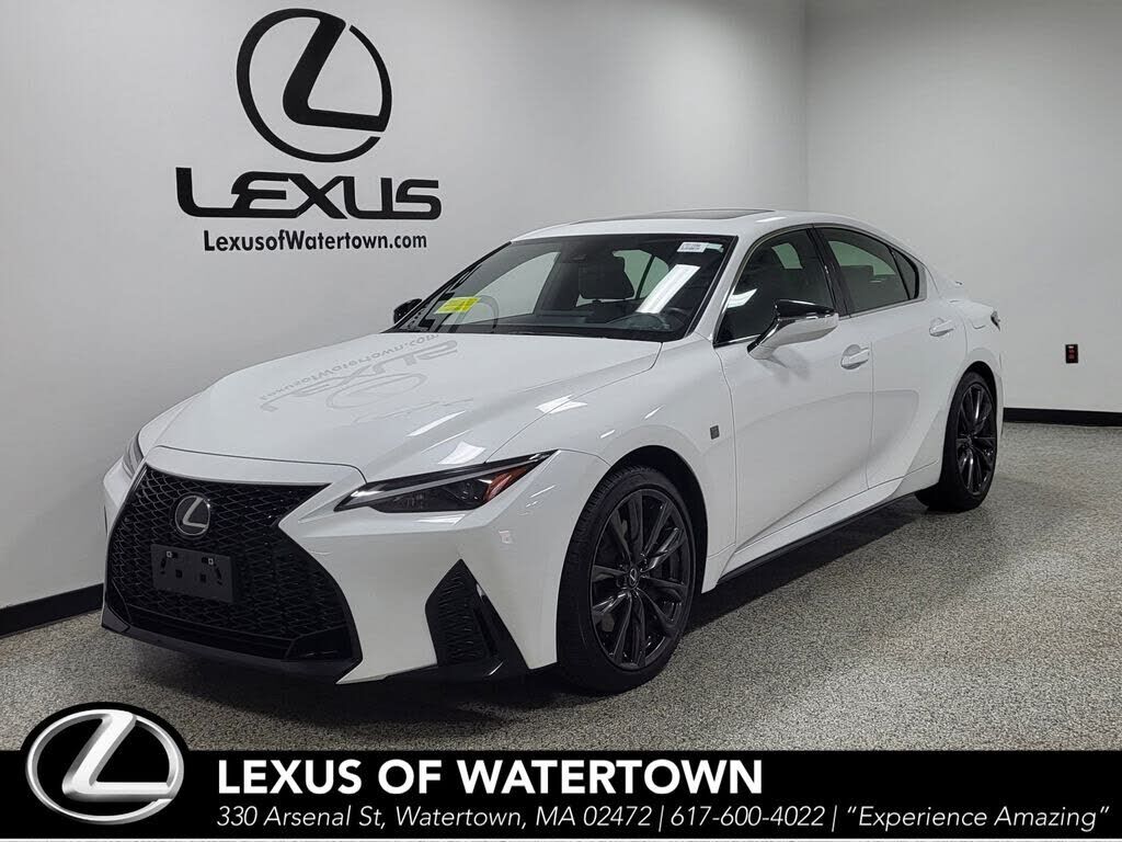 2024 LEXUS IS