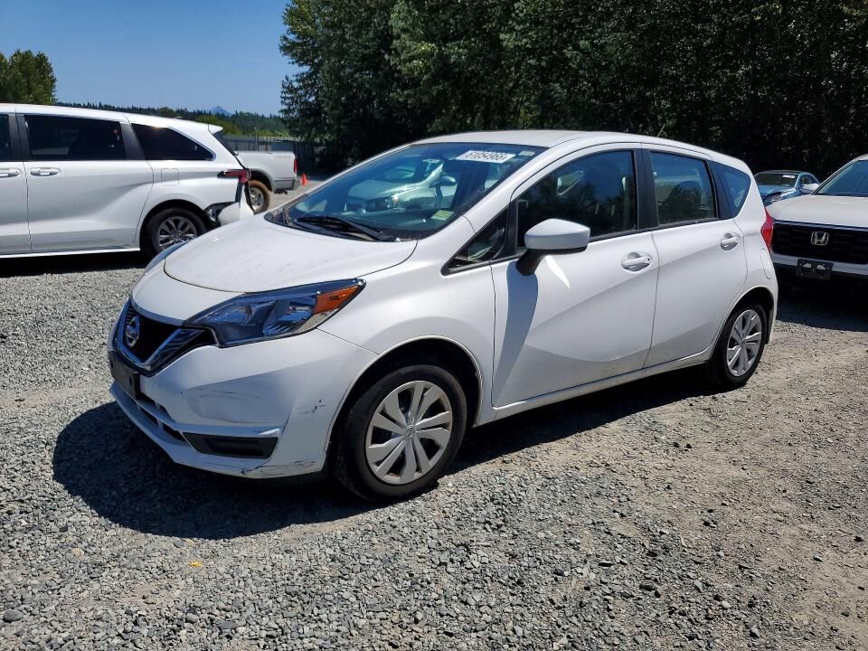 2017 NISSAN Versa