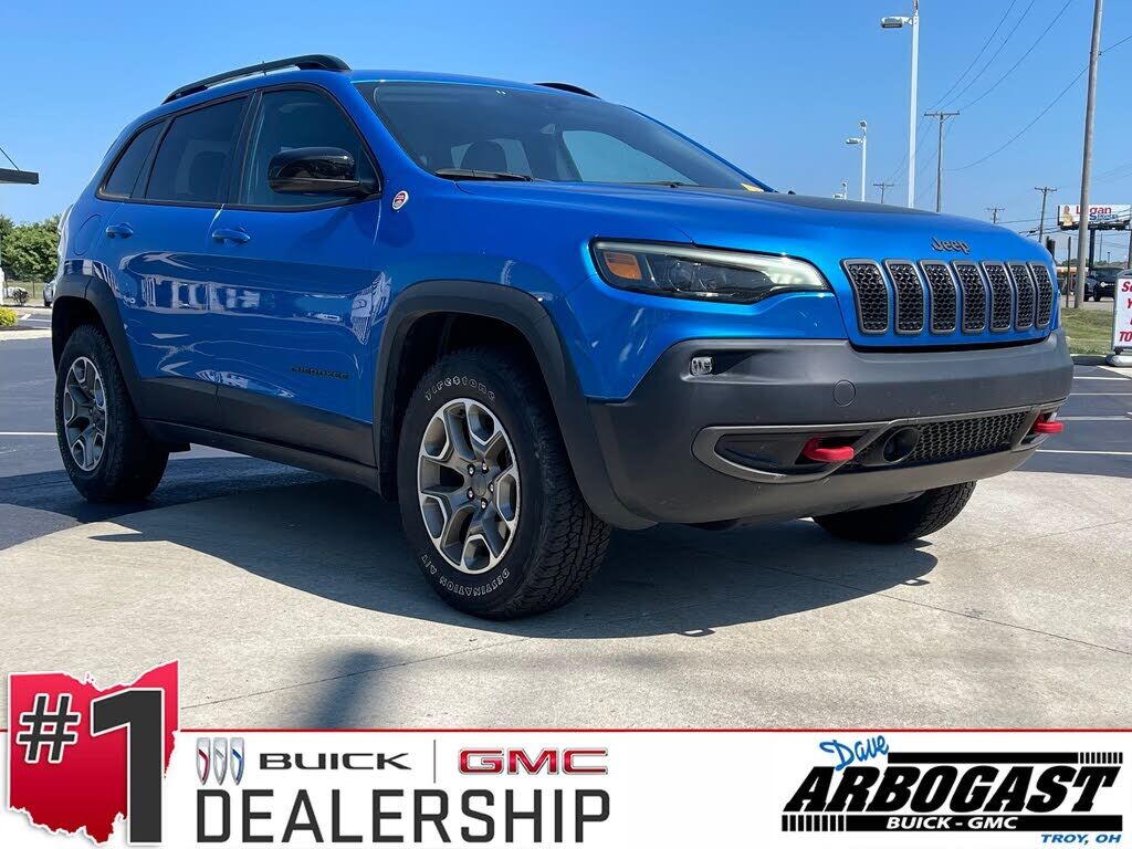2022 JEEP Cherokee