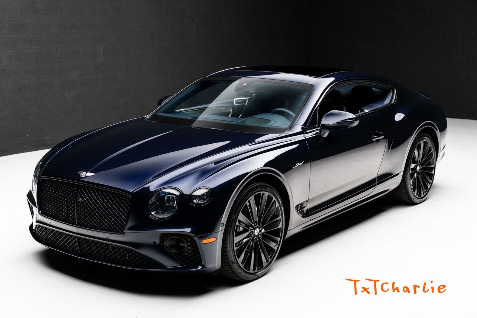 2023 BENTLEY Continental