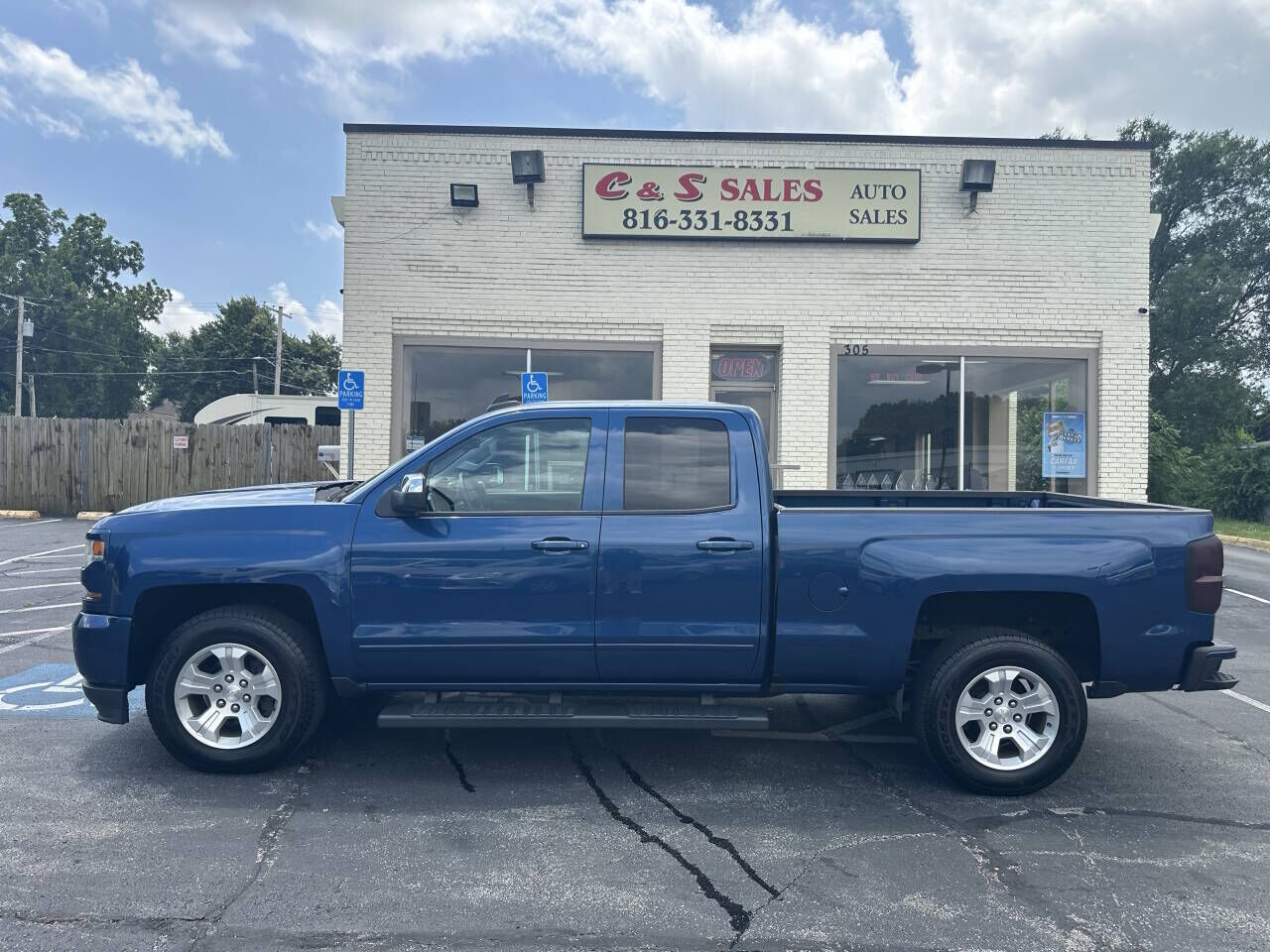 2017 CHEVROLET Silverado