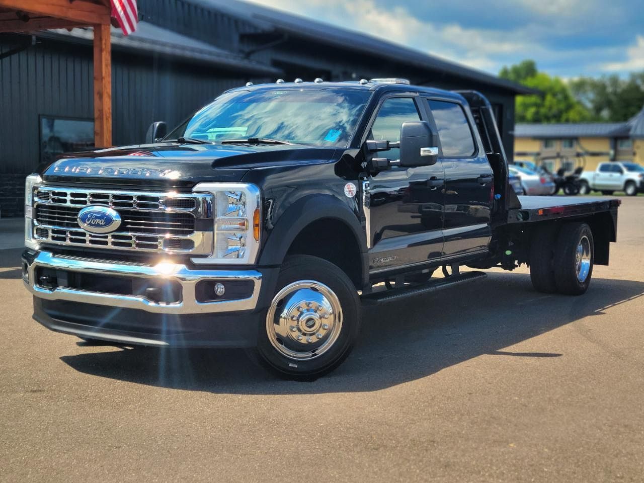 2024 FORD F-550